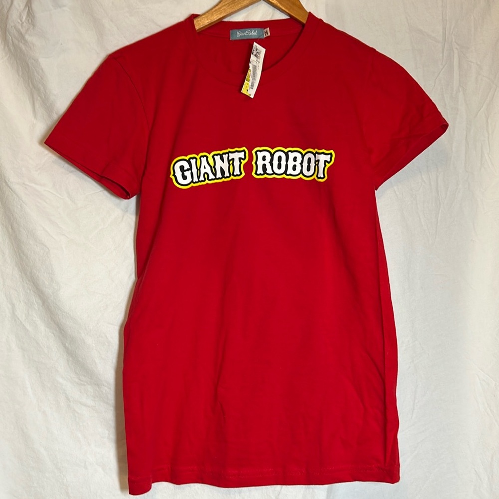 Giant Robot Los Angeles Shop brand new t-shirt Girls Size Medium Red Sox design